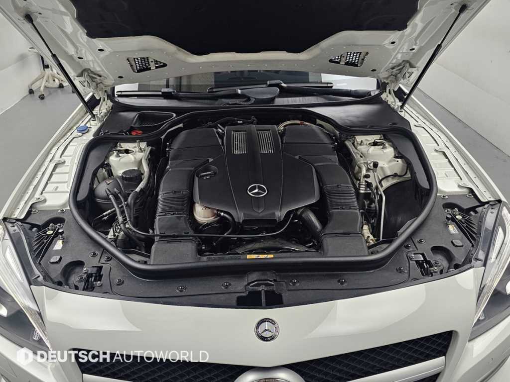 Mercedes-Benz SL-Class — photo 06