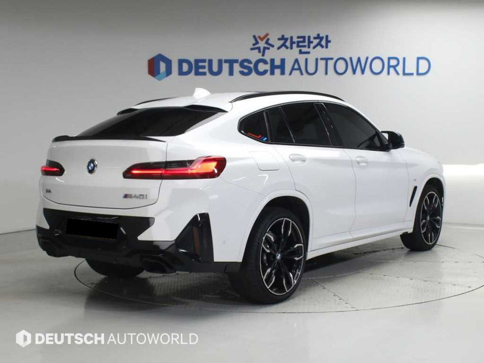 BMW X4 — photo 02