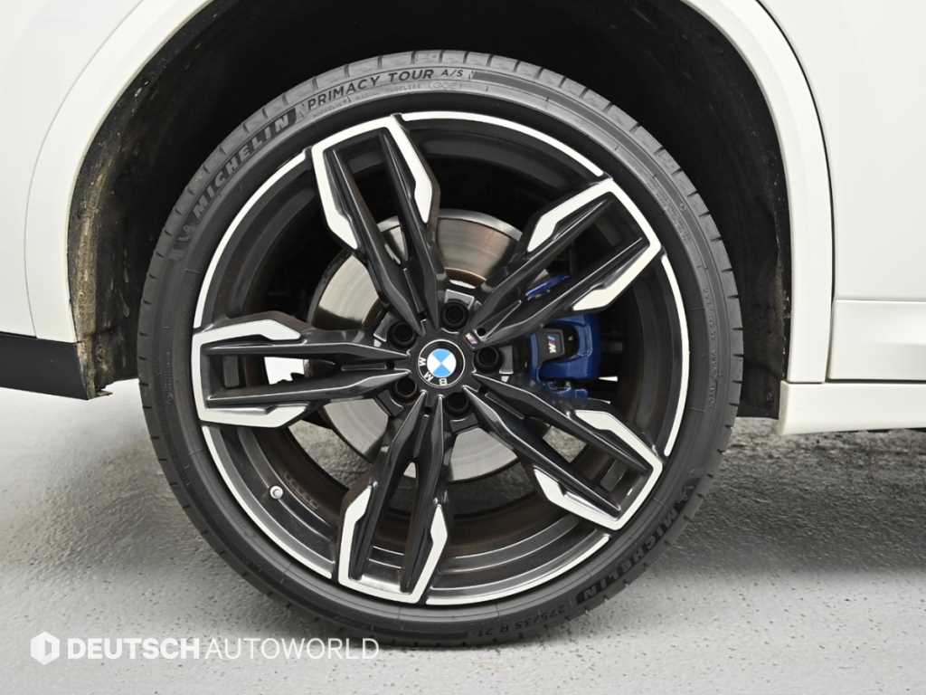 BMW X4 — photo 05