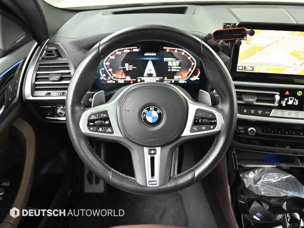 BMW X4 — photo 13
