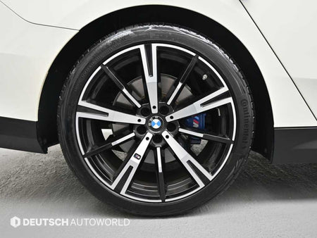 BMW 5-Series — photo 05