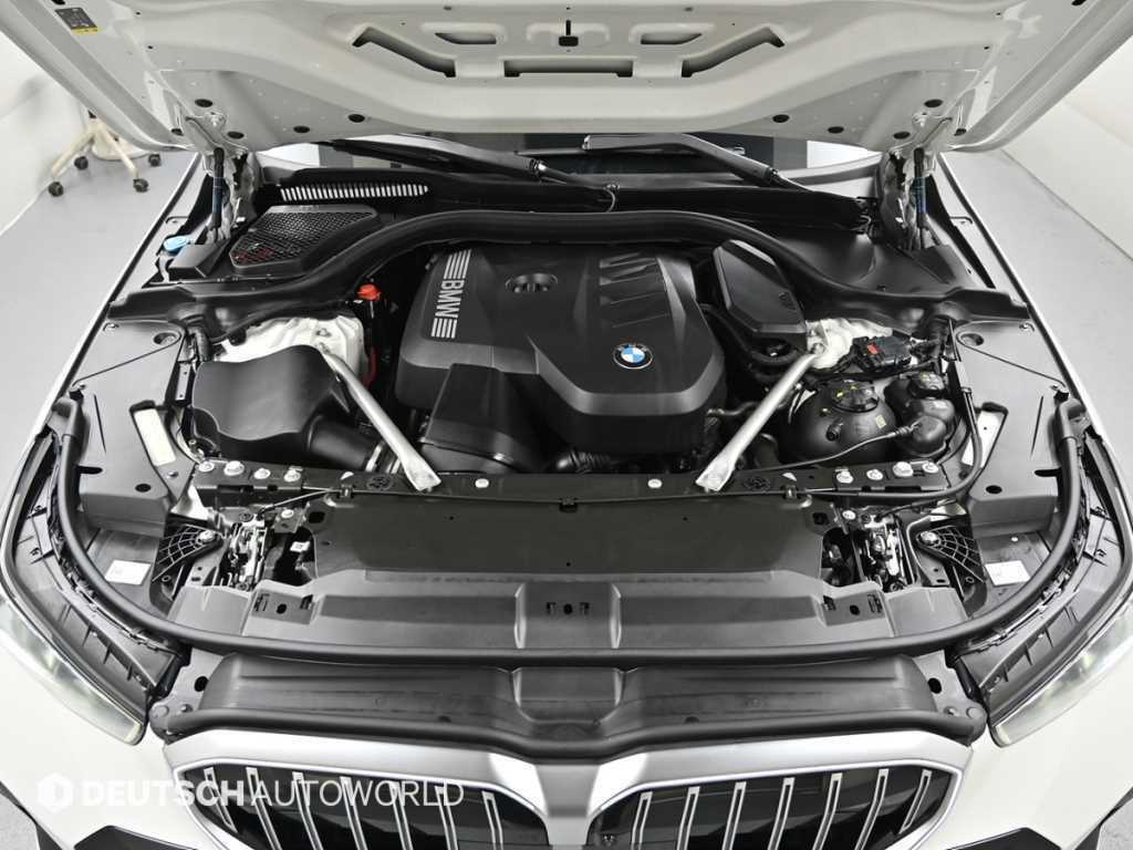 BMW 5-Series — photo 06