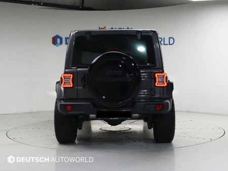 Jeep Wrangler — photo 04