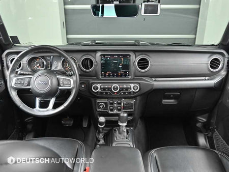 Jeep Wrangler — photo 07