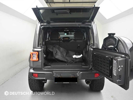 Jeep Wrangler — photo 20