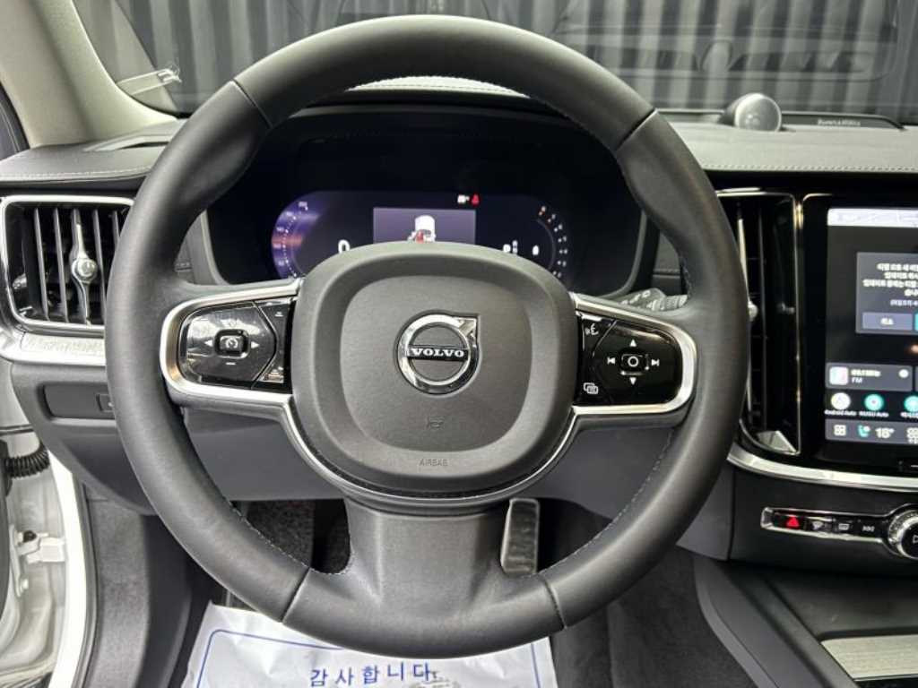 Volvo V60 — photo 13