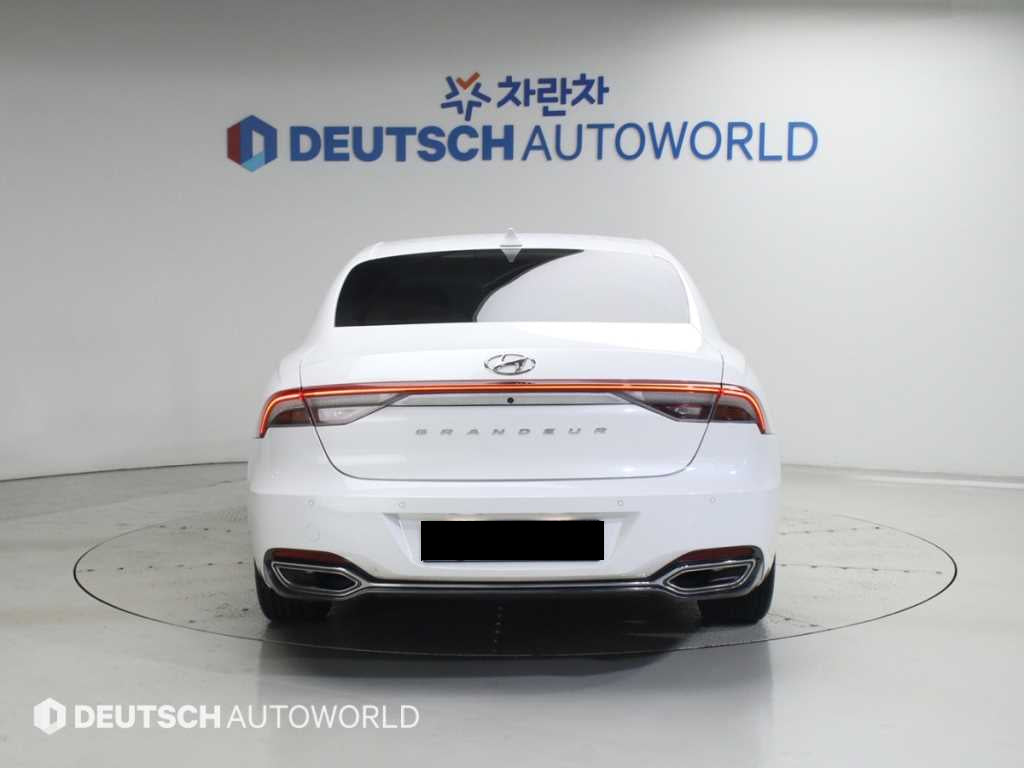 Hyundai Grandeur — photo 04