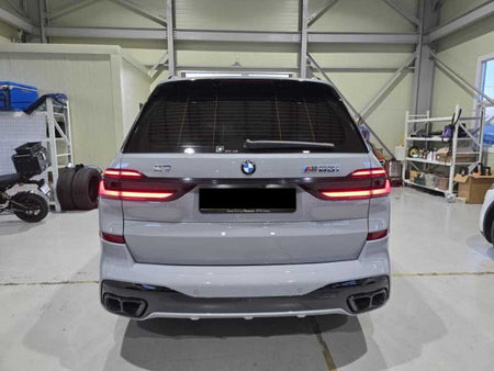 BMW X7 — photo 03