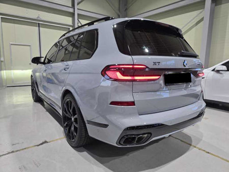 BMW X7 — photo 04