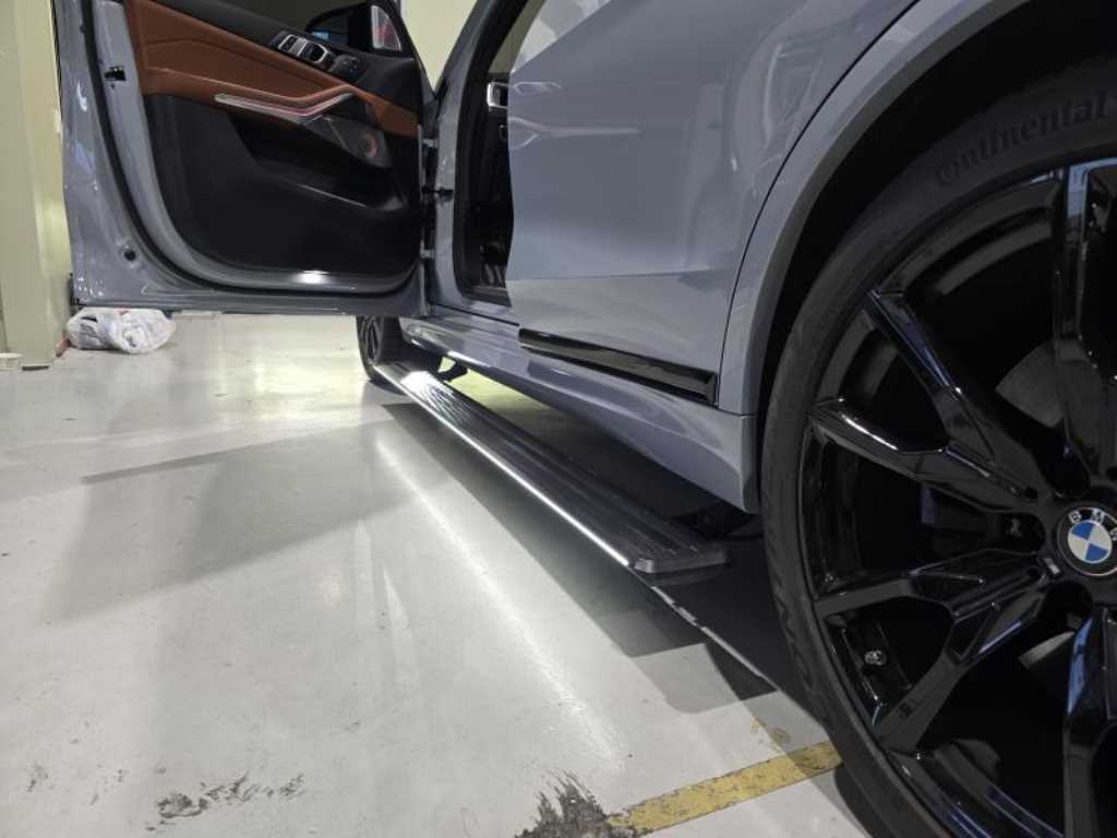 BMW X7 — photo 13