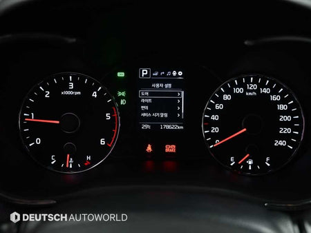 Kia K3 — photo 08