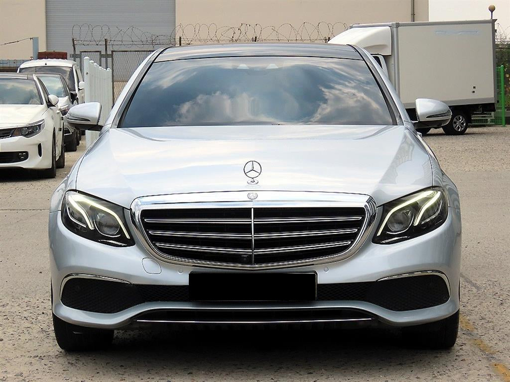 Mercedes-Benz E-Class — photo 01