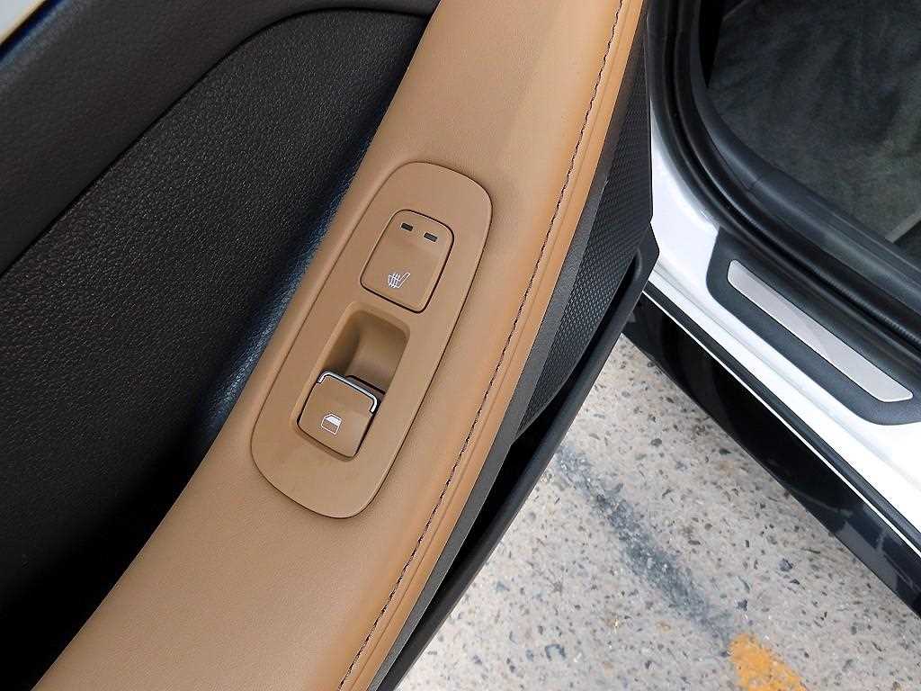 Hyundai Sonata — photo 16