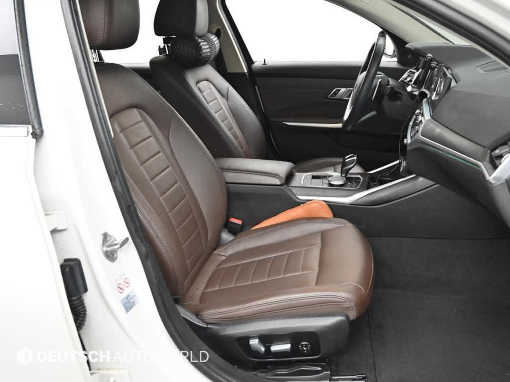 BMW 3-Series — photo 10
