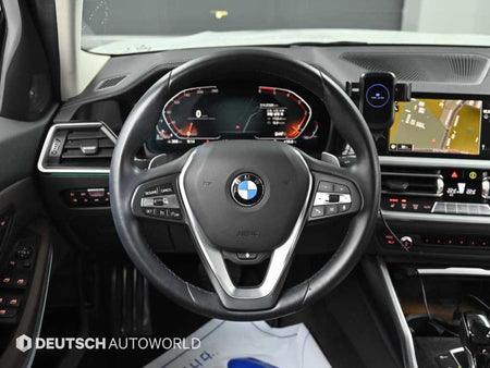 BMW 3-Series — photo 13