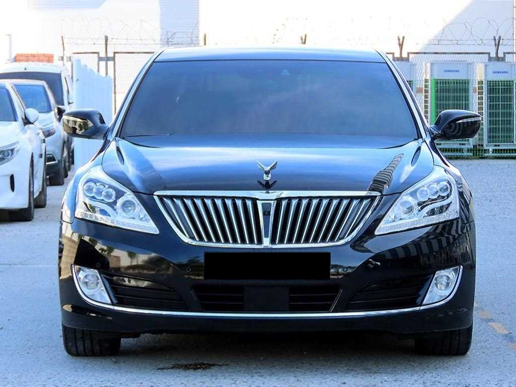 Hyundai Equus — photo 01