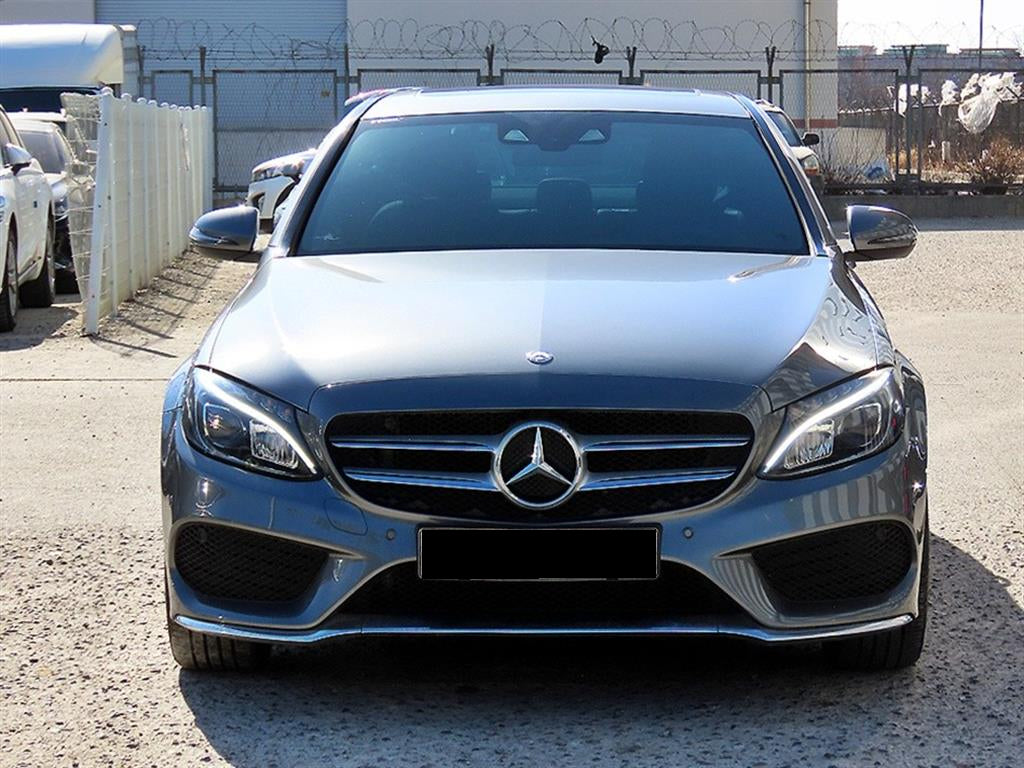 Mercedes-Benz C-Class — photo 01