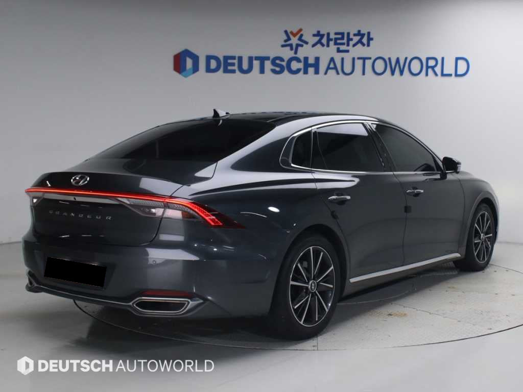 Hyundai Grandeur — photo 02
