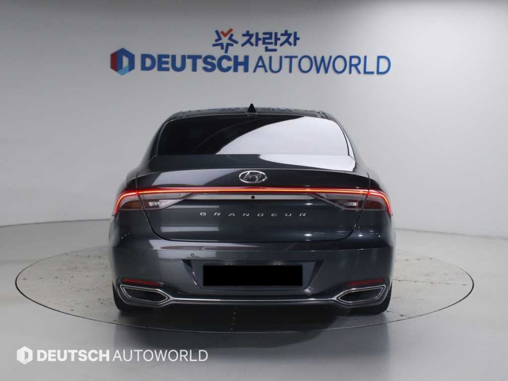 Hyundai Grandeur — photo 04