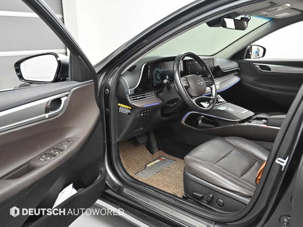 Hyundai Grandeur — photo 11