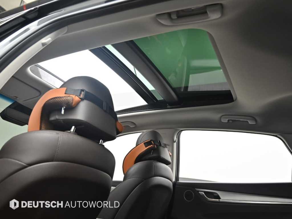 Hyundai Grandeur — photo 18