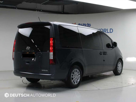 Hyundai Staria — photo 02
