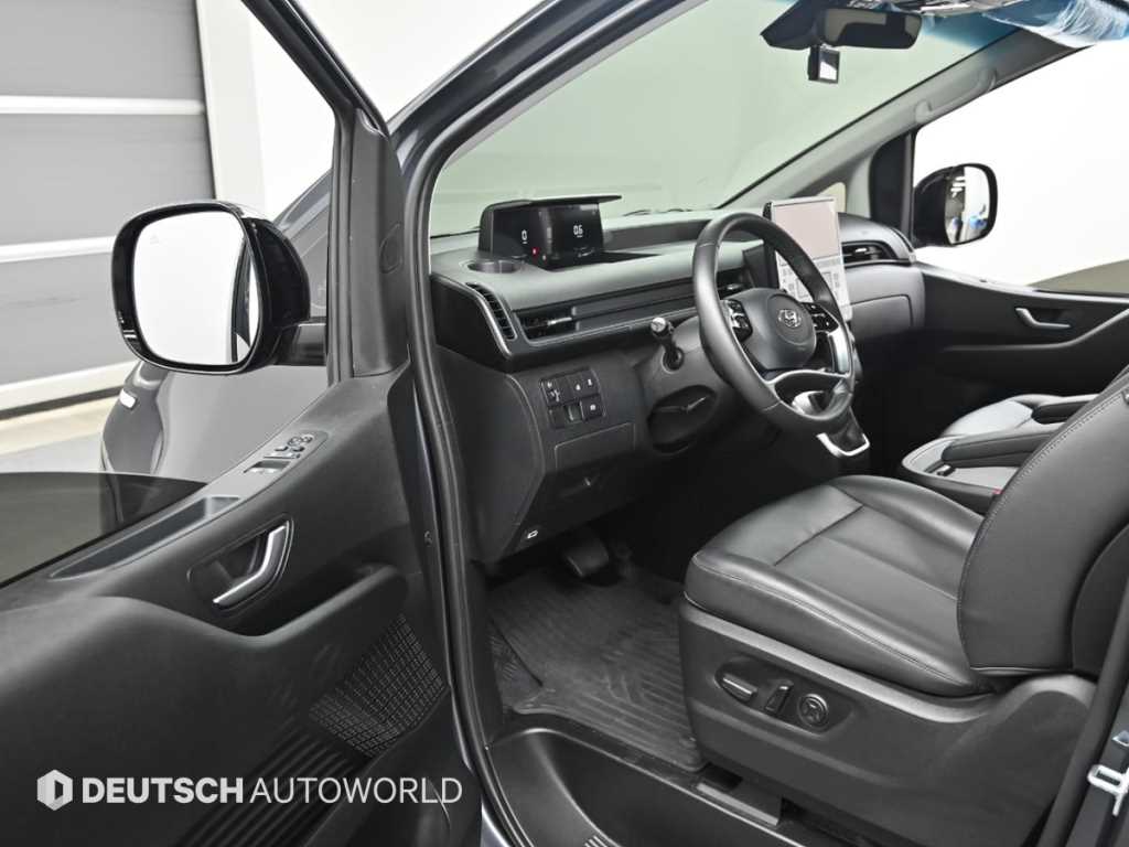 Hyundai Staria — photo 11