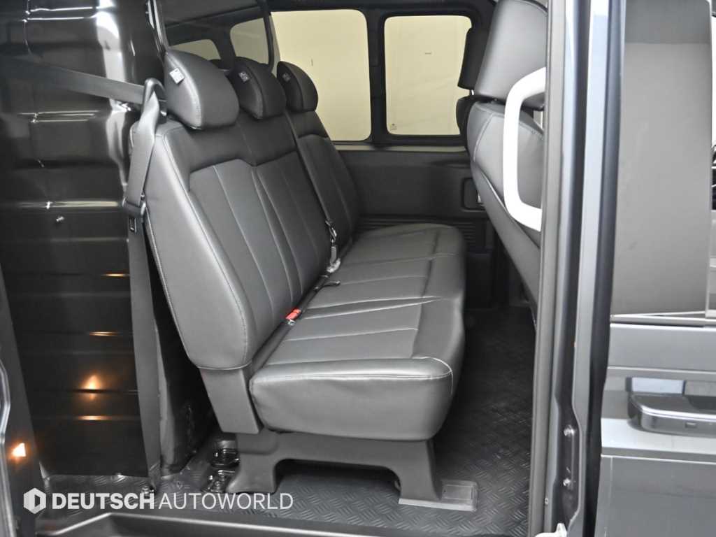 Hyundai Staria — photo 12
