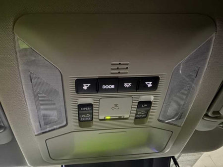 Toyota RAV4 — photo 13