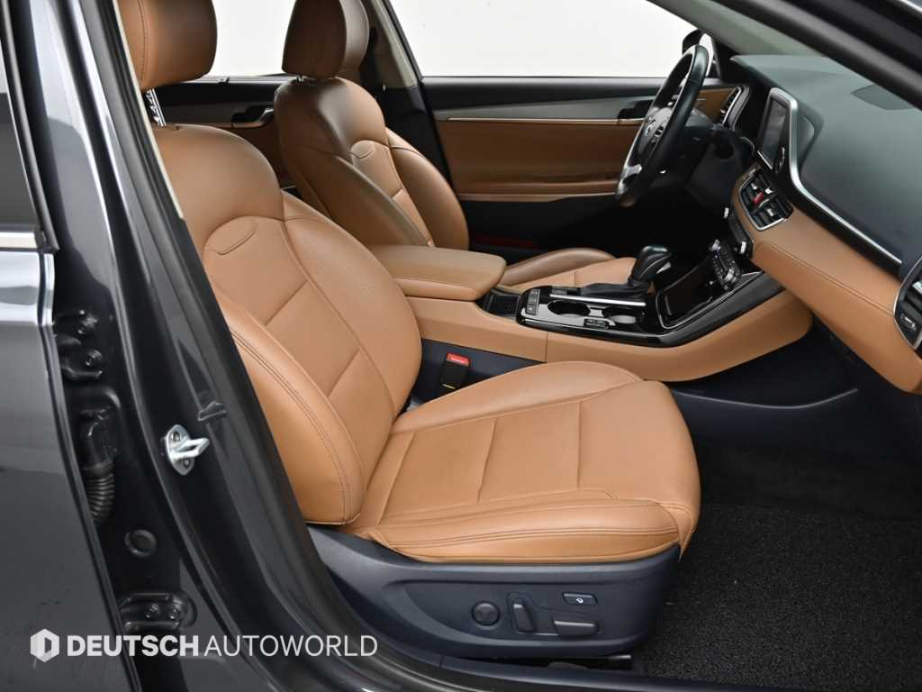 Hyundai Grandeur — photo 10