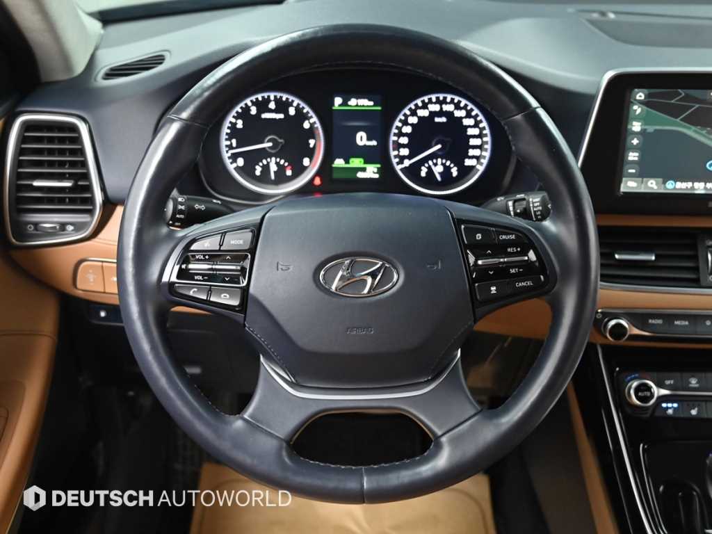 Hyundai Grandeur — photo 13