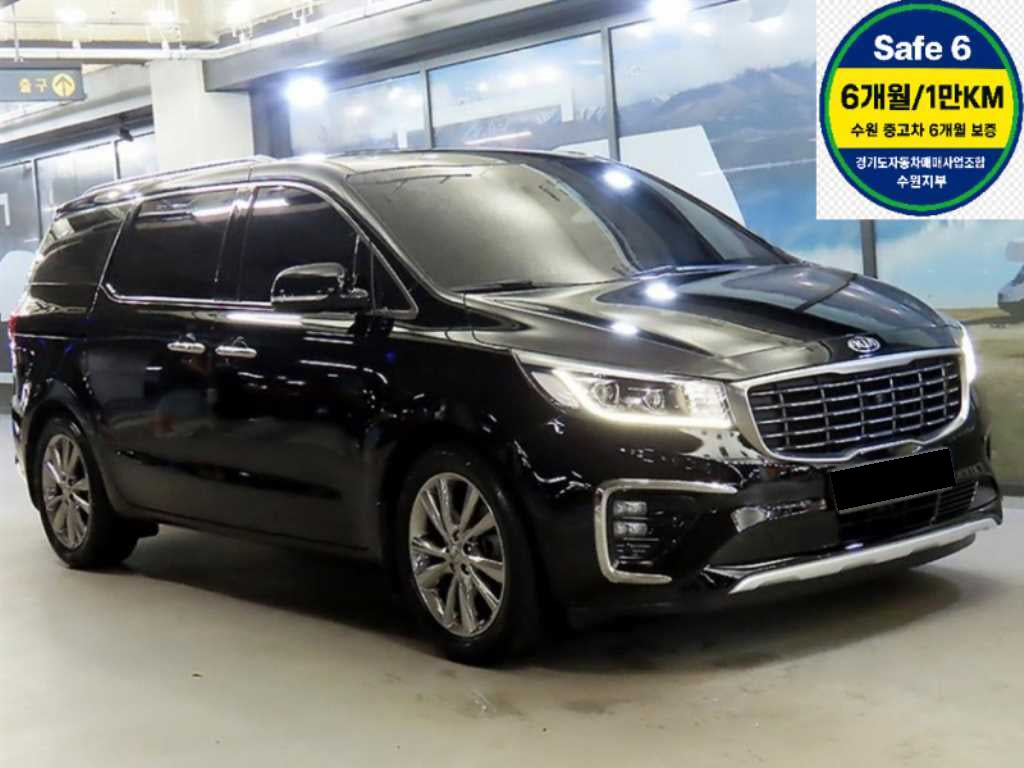 Kia Carnival — photo 01