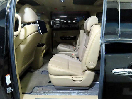 Kia Carnival — photo 07