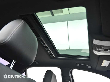 Mercedes-Benz E-Class — photo 18