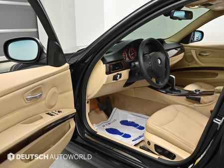 BMW 3-Series — photo 11