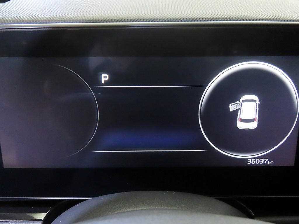 Kia Niro — photo 09