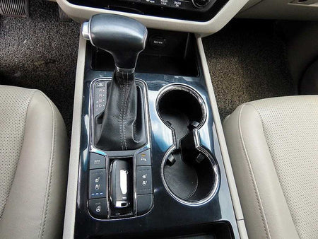 Kia Carnival — photo 11