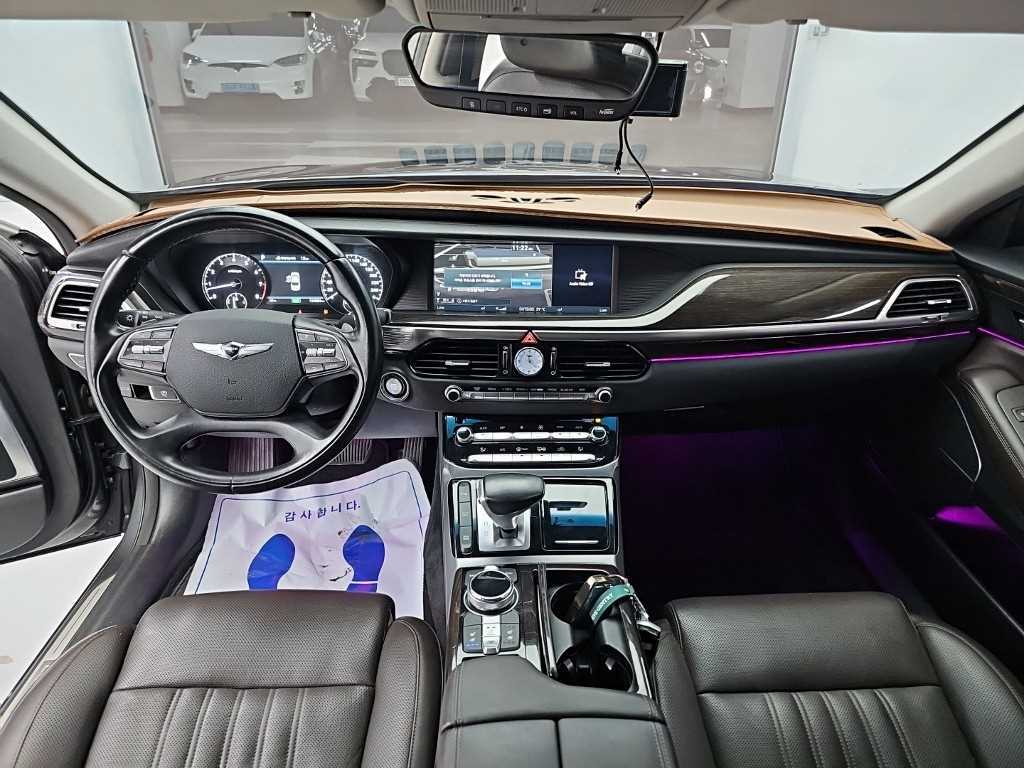 Genesis EQ900 — photo 07