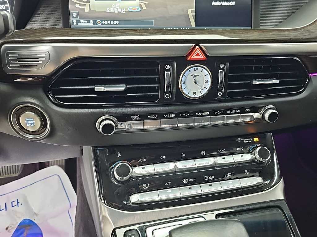 Genesis EQ900 — photo 10