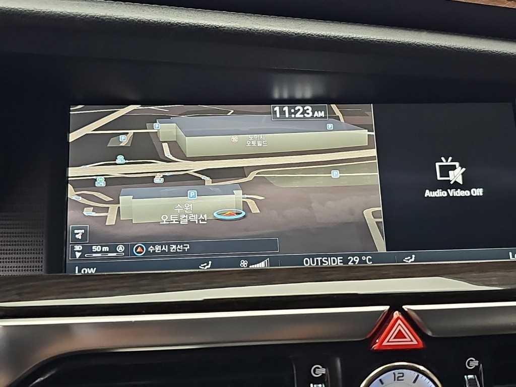 Genesis EQ900 — photo 14