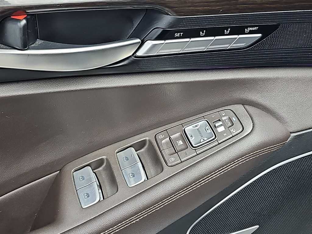 Genesis EQ900 — photo 19