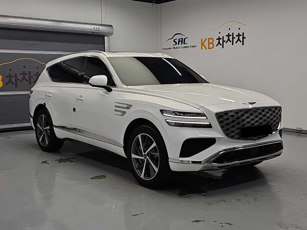 Genesis GV80 — photo 04
