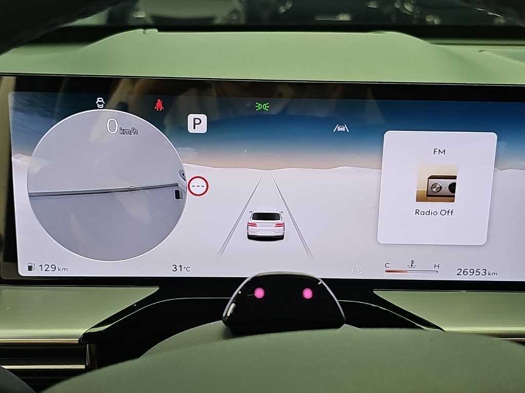 Genesis GV80 — photo 06