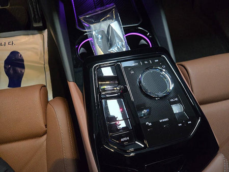 BMW 5-Series — photo 11