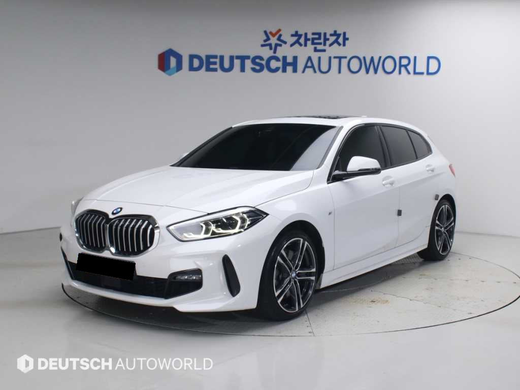 BMW 1-Series — photo 01