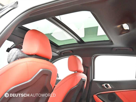 BMW 1-Series — photo 11