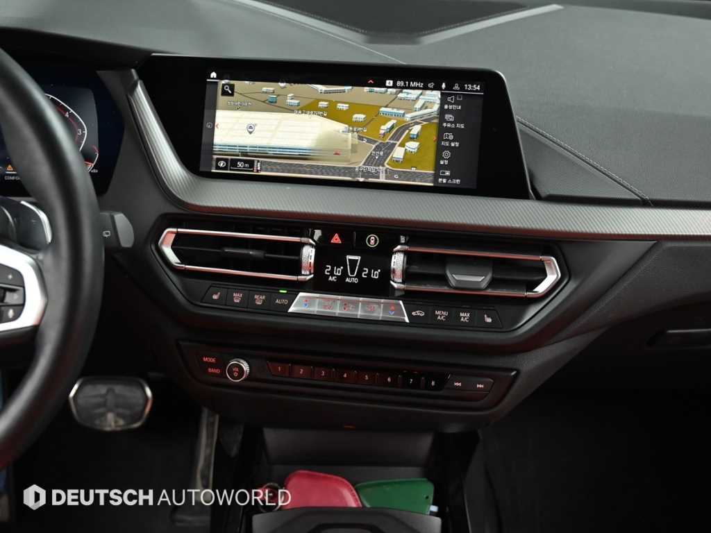 BMW 1-Series — photo 15