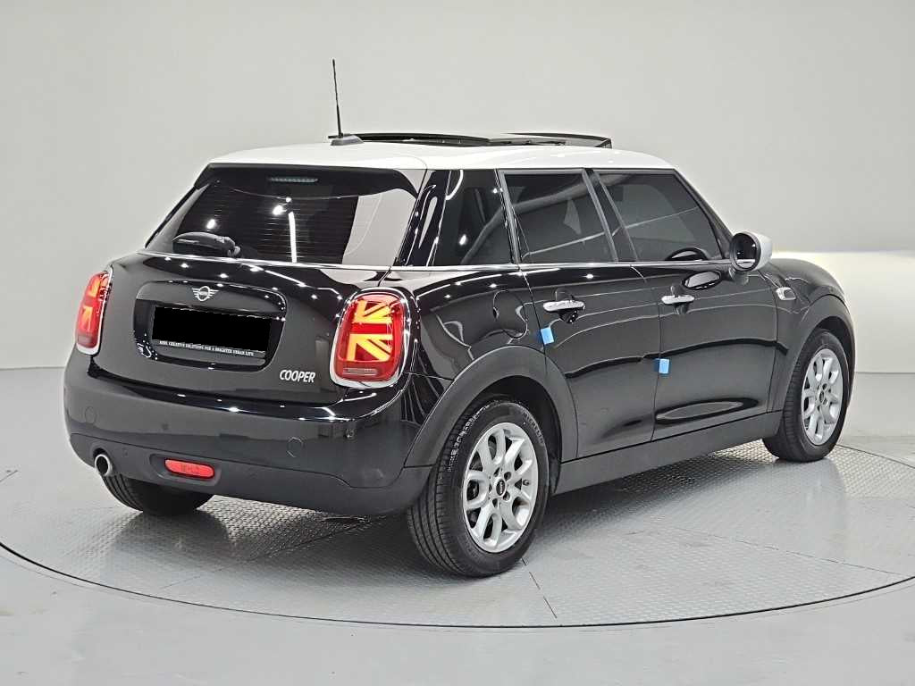 Mini Cooper — photo 04