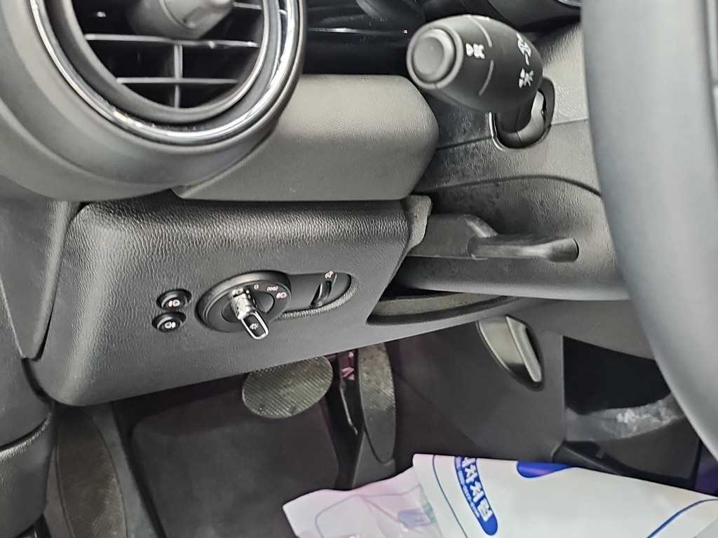 Mini Cooper — photo 17