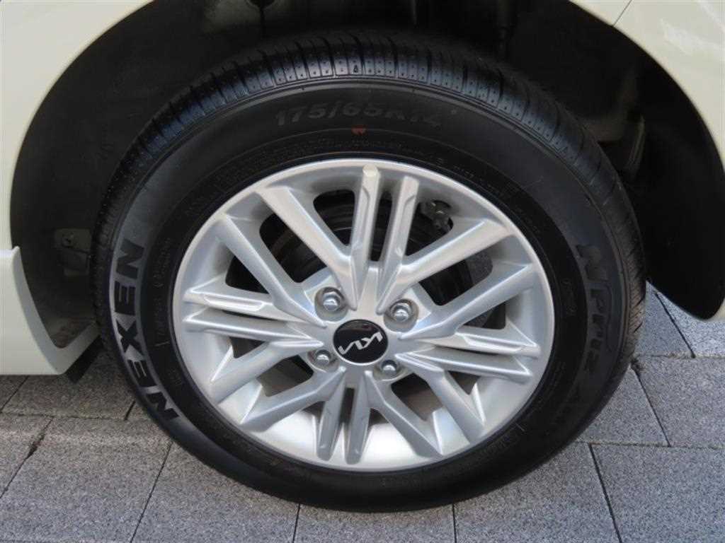 Kia morning — photo 17